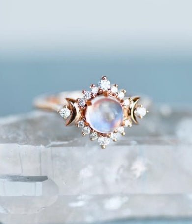 ムーンストーンフラワーデザインリング - LOMEO