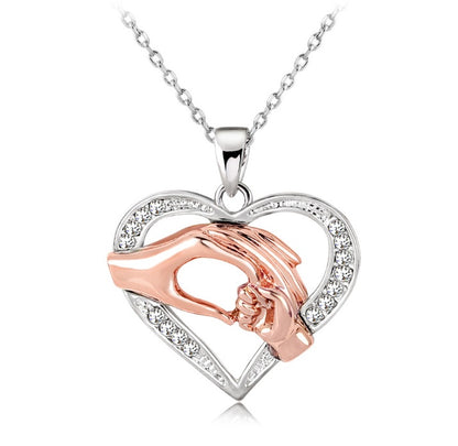 プチプラアクセサリー愛と絆を象徴するハートモチーフ