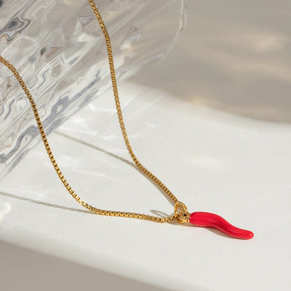 Chili pendant necklace - LOMEO