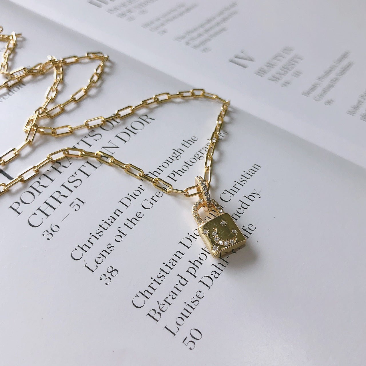 月のデザイン　ペンダントセット - LOMEO