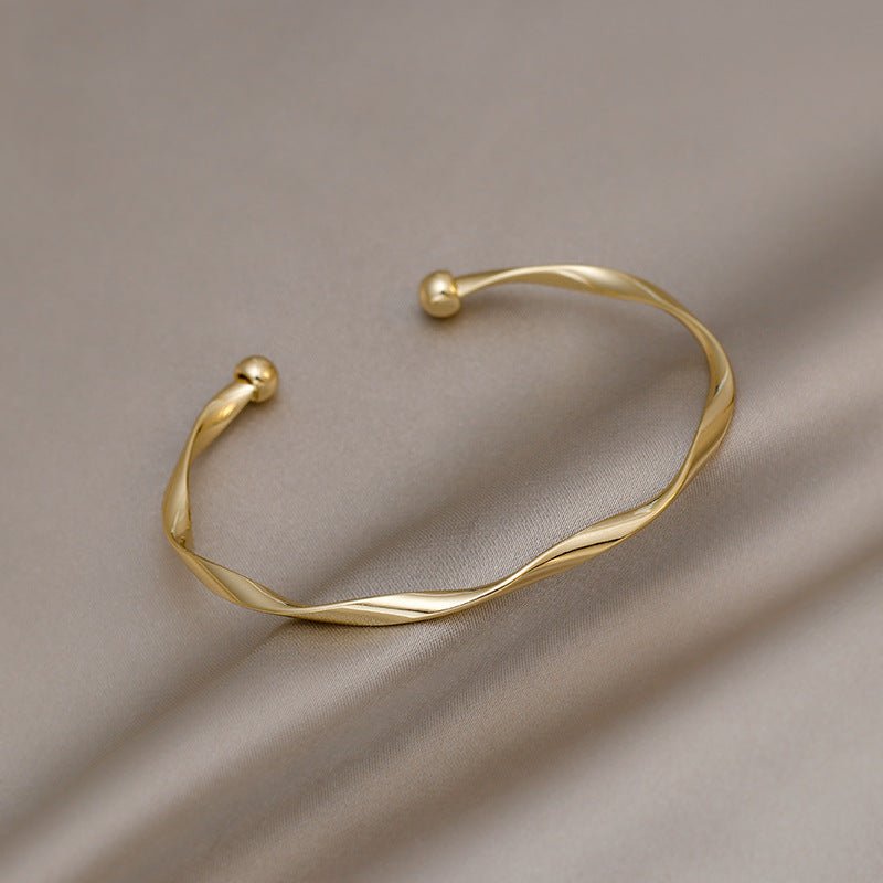 ツイストデザインシンプルファッションブレスレット - LOMEO