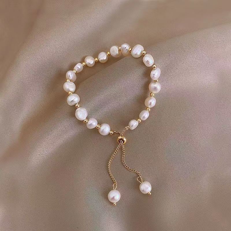 Women's Special - shaped Bead Bracelet Pull - out Special - interest Design High - grade All - matching - LOMEO